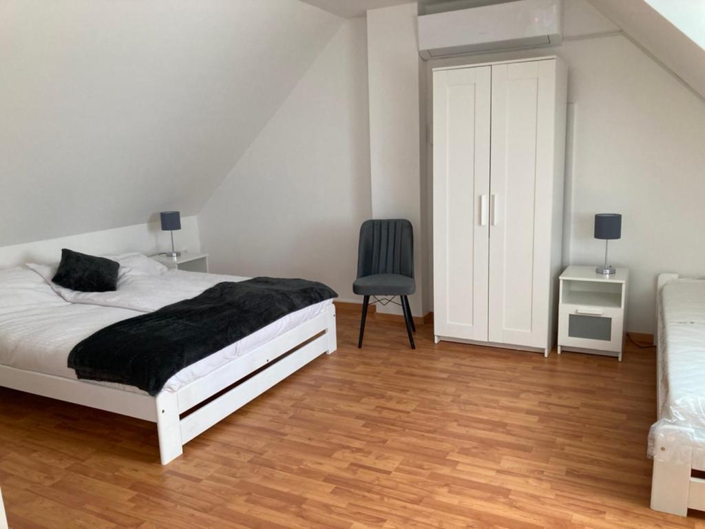Apartment Hal-szalka Vendeghaz *