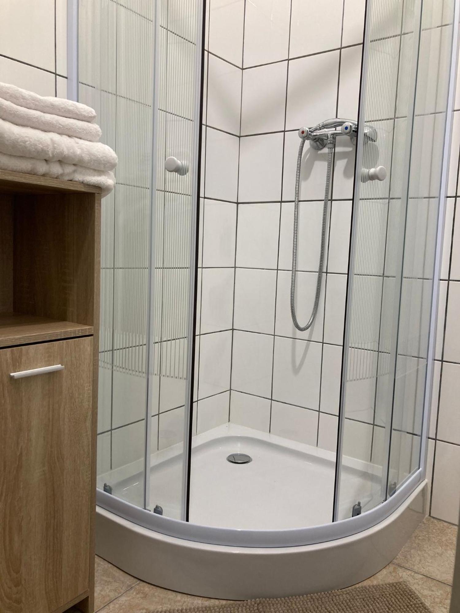 Apartment Hal-szalka Vendeghaz